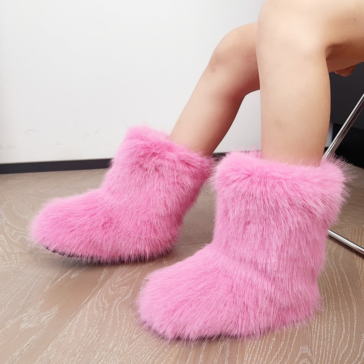 Maximum-Fluffy Fur Ankle Boots