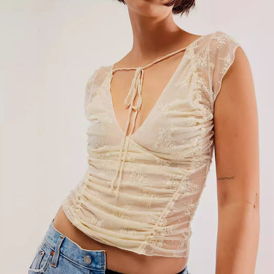 Lace Sweetheart Slim-fit Blouse