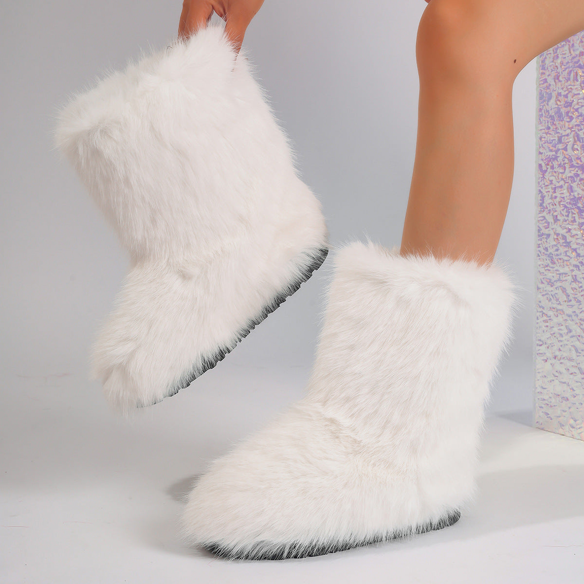Maximum-Fluffy Fur Ankle Boots